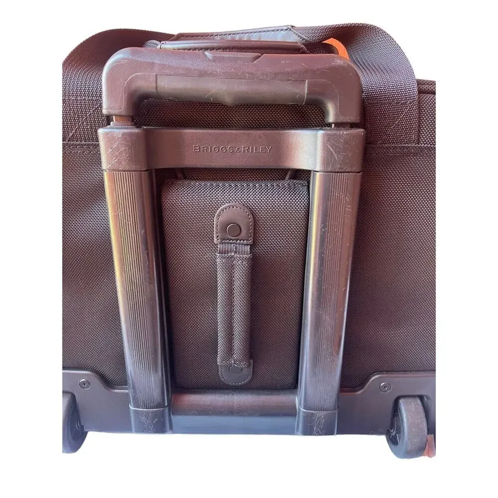 BRIGGS & RILEY Wheel Pull Along Cabin / Overnight / Travel Bag / Case